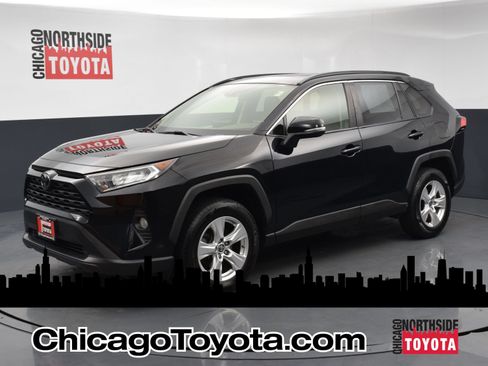 Used 2019 Toyota RAV4 XLE w/ Convenience Package AWD/4WD image 1