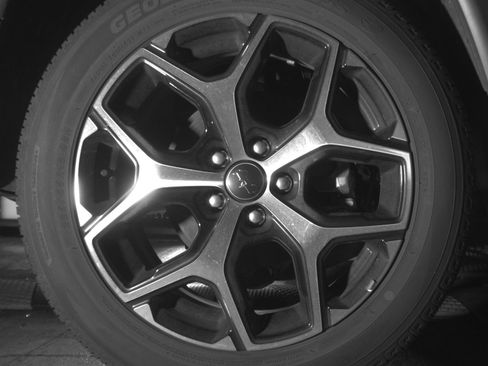 Used 2025 Jeep Compass Limited image 15