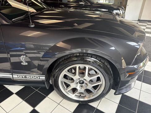 Used 2007 Ford Mustang Shelby GT500 RWD image 9