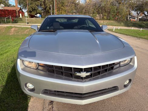 Used 2011 Chevrolet Camaro LT image 21