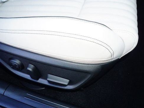 New 2025 Genesis G70 2.5T w/ Sport Prestige Package image 24