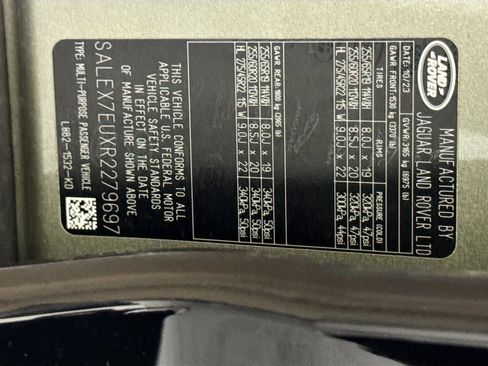 Used 2024 Land Rover Defender 110 X AWD/4WD image 33