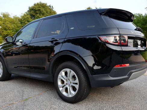 Used 2020 Land Rover Discovery Sport S image 5