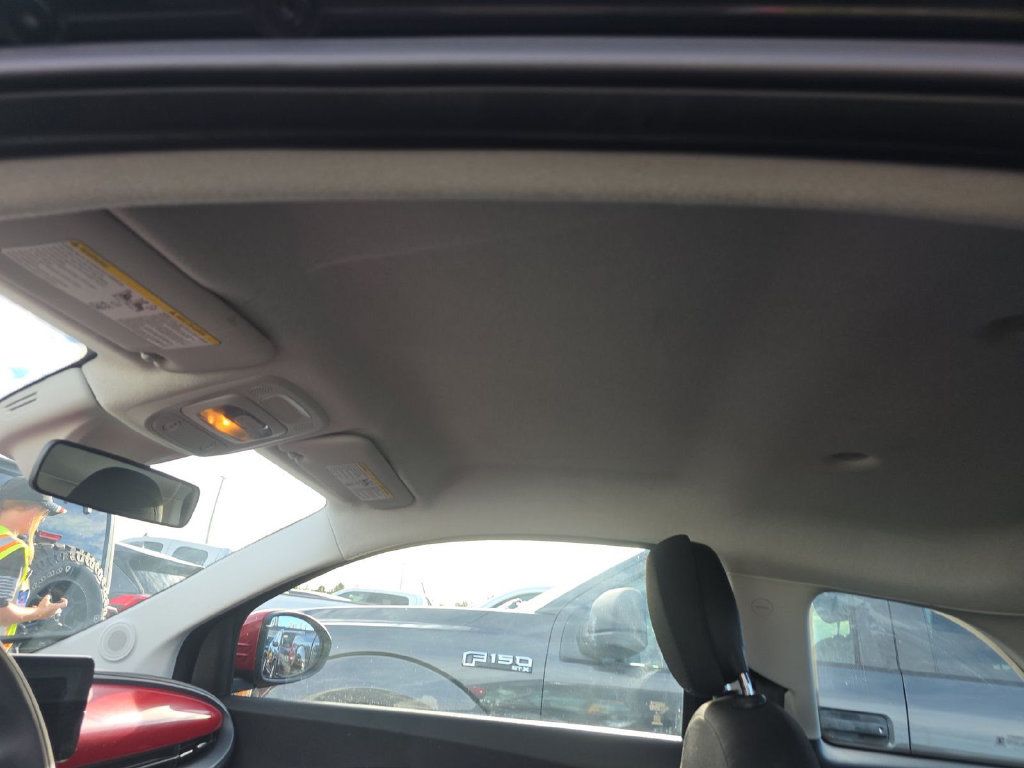 Used 2024 FIAT 500 e (RED) FWD image 2