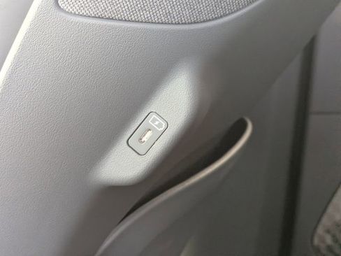 New 2026 Kia EV9 Light image 15