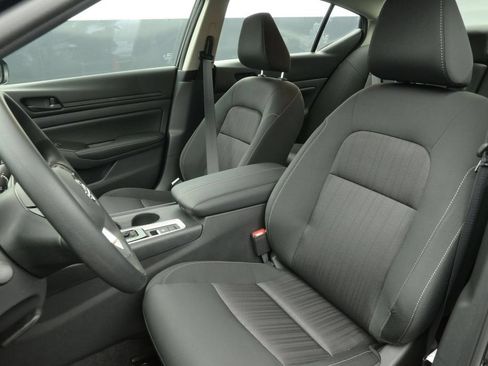 New 2026 Nissan Altima 2.5 SV AWD/4WD image 9