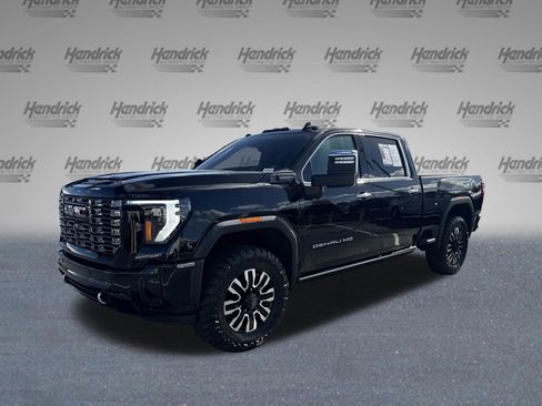Used 2025 GMC Sierra 2500 Denali Ultimate image 4