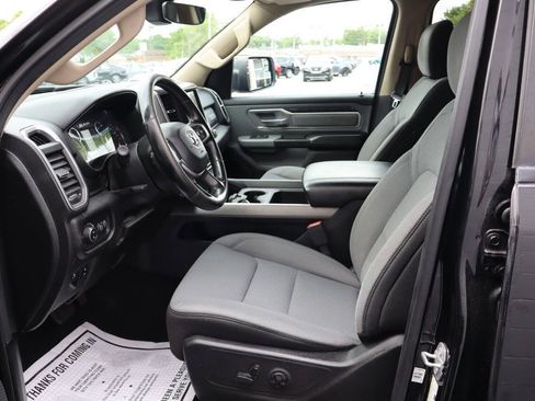 Used 2019 RAM 1500 Big Horn AWD/4WD image 7