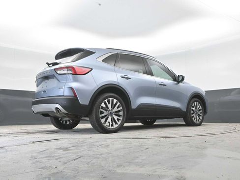Used 2022 Ford Escape Titanium AWD/4WD image 52