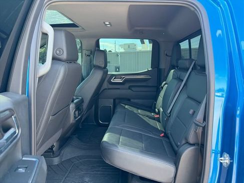 Used 2023 Chevrolet Silverado 1500 LTZ w/ LTZ Premium Package AWD/4WD image 31