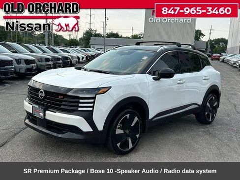 Used 2025 Nissan Kicks SR w/ SR Premium Package AWD/4WD image 1