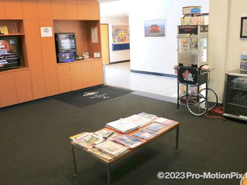 Used 2018 Acura MDX FWD image 7