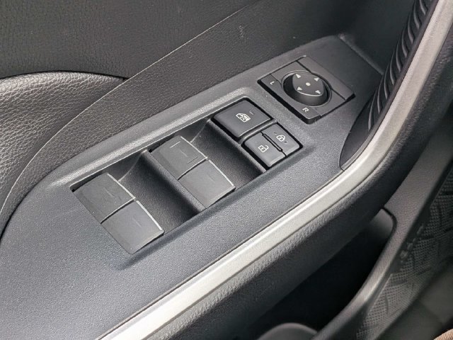 Certified 2023 Toyota RAV4 SE w/ Convenience Package AWD/4WD image 30