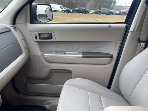 Used 2012 Ford Escape XLT image 21