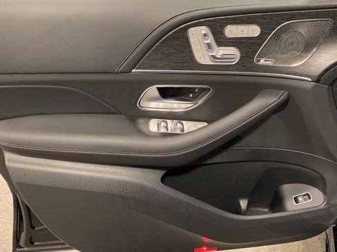 Used 2026 Mercedes-Benz GLE 53 AMG 4MATIC image 48