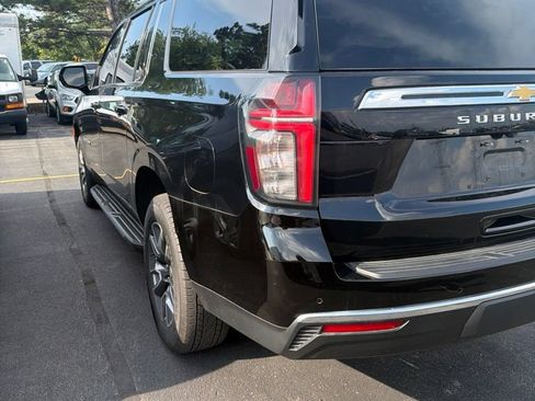 Used 2024 Chevrolet Suburban LS AWD/4WD image 6