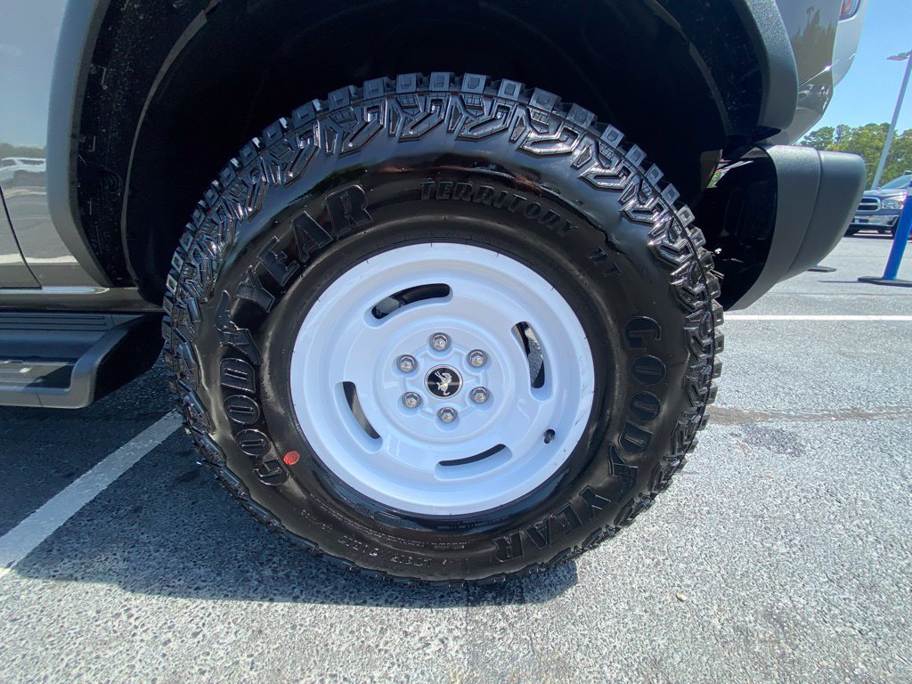 New 2026 Ford Bronco Heritage Edition AWD/4WD image 30