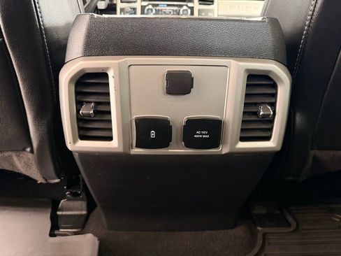Used 2020 Ford F250 Lariat image 23