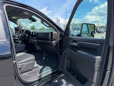 Used 2025 Chevrolet Silverado 2500 LT w/ All Star Edition AWD/4WD image 30