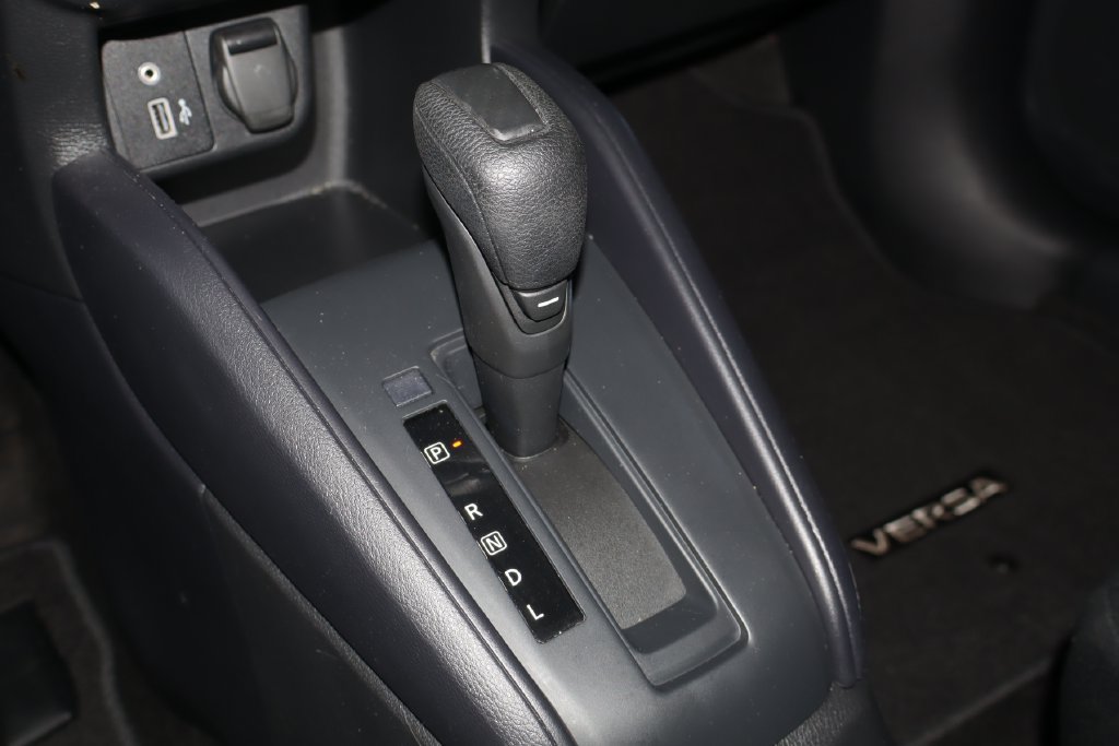 Used 2024 Nissan Versa S w/ Trunk Package FWD image 25