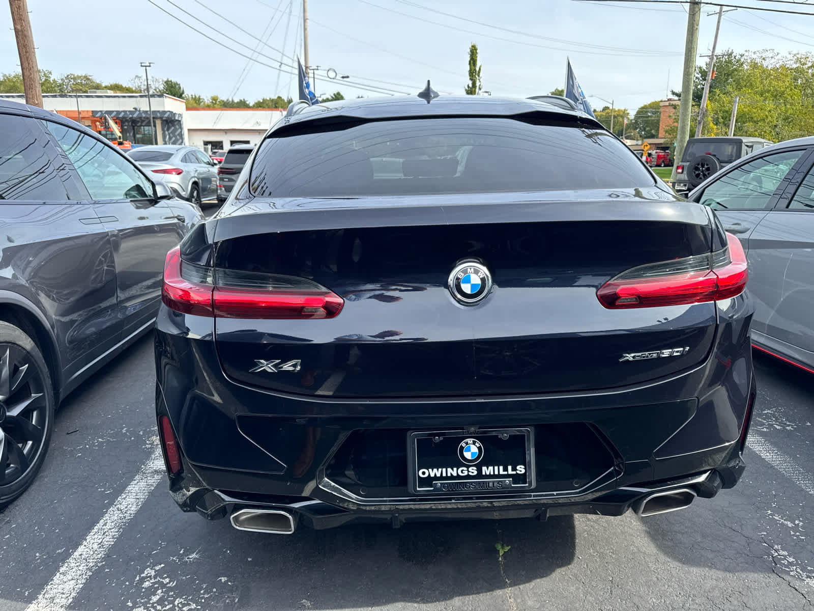 Used 2022 BMW X4 xDrive30i w/ M Sport Package 2 AWD/4WD image 5
