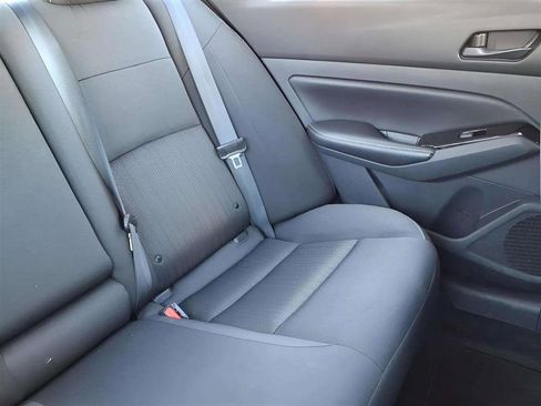 Used 2023 Nissan Altima 2.5 SV image 18