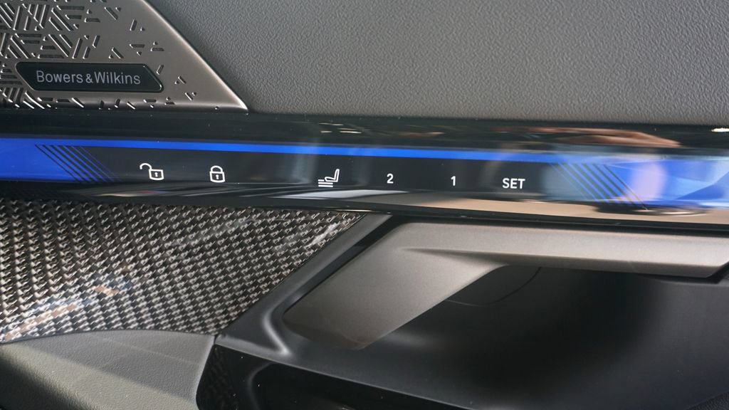 New 2027 BMW M5 Touring AWD/4WD image 12