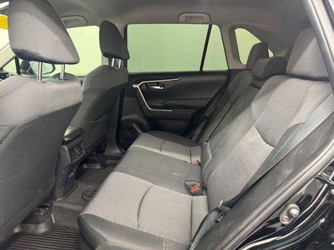 Certified 2025 Toyota RAV4 XLE AWD/4WD image 10
