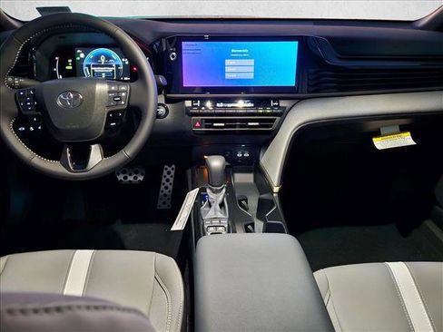 New 2026 Toyota Camry SE image 12