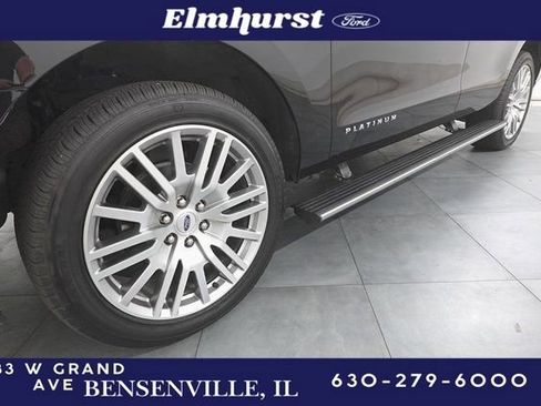 Used 2024 Ford Expedition Platinum image 31