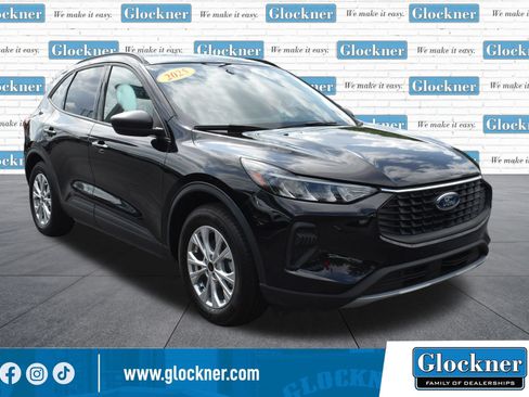 Used 2025 Ford Escape Active FWD image 3