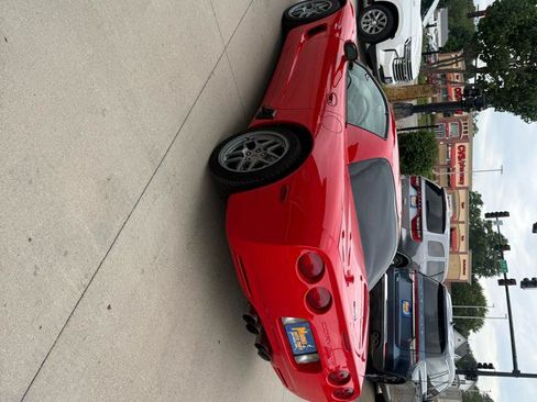 Used 2001 Chevrolet Corvette Z06 w/ Memory Pkg RWD image 4