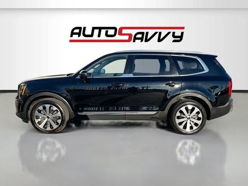 Used 2022 Kia Telluride EX w/ EX Premium Package FWD image 4