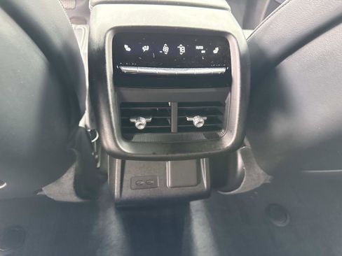 Used 2025 Cadillac Lyriq Luxury w/ LPO, Floor Liner Package AWD/4WD image 17