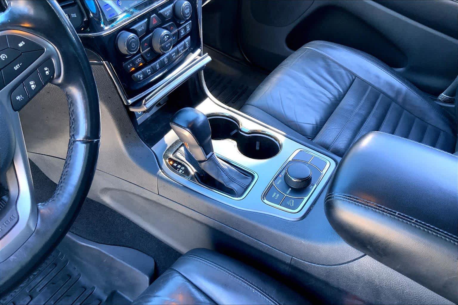 Used 2020 Jeep Grand Cherokee Limited X AWD/4WD image 17