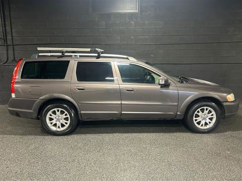 Used 2007 Volvo XC70 image 6