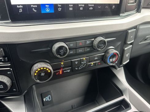 New 2026 Ford F250 XLT w/ XLT Premium Package AWD/4WD image 11
