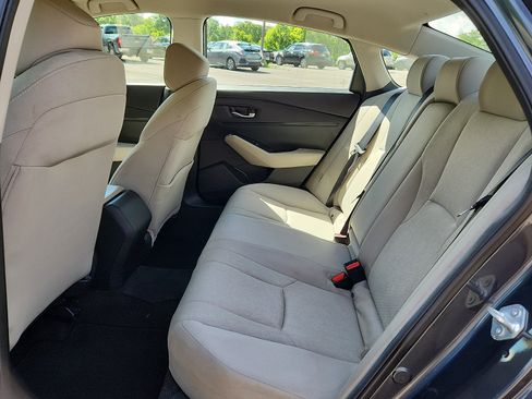 Used 2024 Honda Accord LX image 10