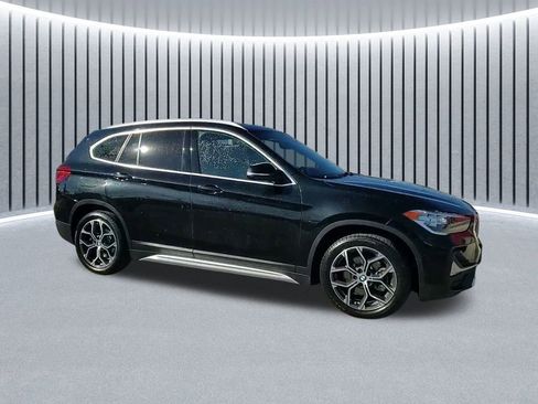 Used 2020 BMW X1 xDrive28i w/ Convenience Package image 3