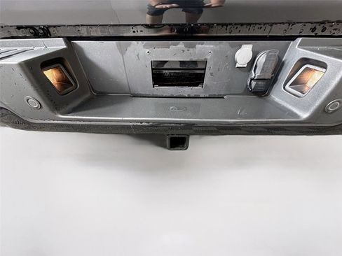 Used 2024 Ford F150 Platinum image 36