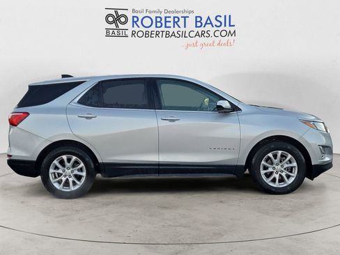 Used 2019 Chevrolet Equinox LT w/ LPO, Floor Liner Package image 6