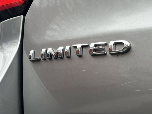 Used 2023 Ford Expedition Max Limited image 29