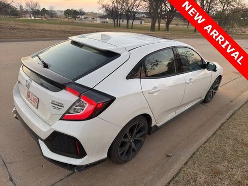 Used 2017 Honda Civic Sport Touring image 3