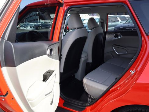 Certified 2023 Kia Soul LX w/ LX Technology Package image 22