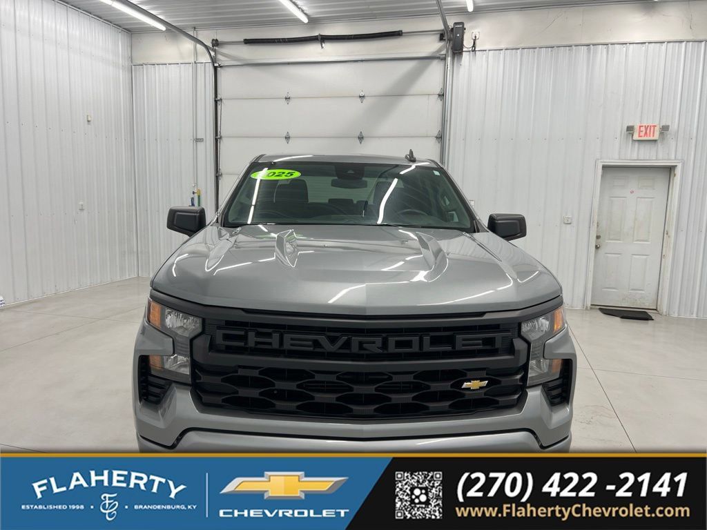 Used 2025 Chevrolet Silverado 1500 Custom AWD/4WD image 7