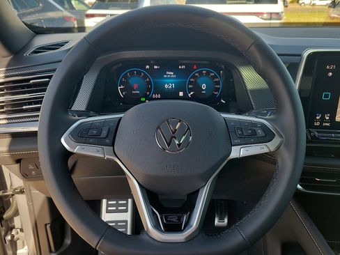 New 2026 Volkswagen Atlas Cross Sport SEL Premium R-Line image 16