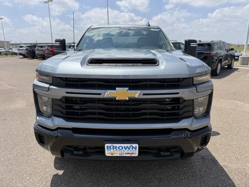 New 2026 Chevrolet Silverado 2500 Custom w/ Custom Value Package AWD/4WD image 4