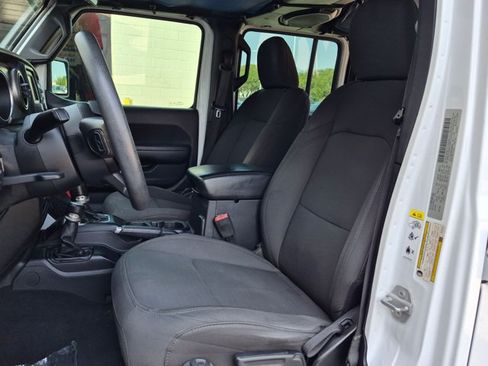 Used 2018 Jeep Wrangler Unlimited Sport AWD/4WD image 15