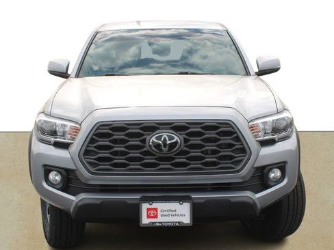 Certified 2021 Toyota Tacoma TRD Off-Road w/ Technology Package AWD/4WD image 9