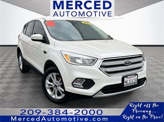 Used 2019 Ford Escape SE video 1